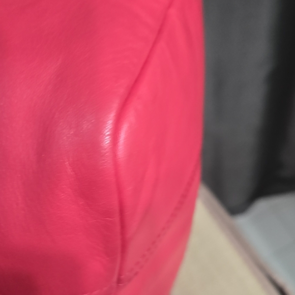 V-DAY SALE! Coach Bold Pink Shoulder Bag EUC - Picture 8 of 16